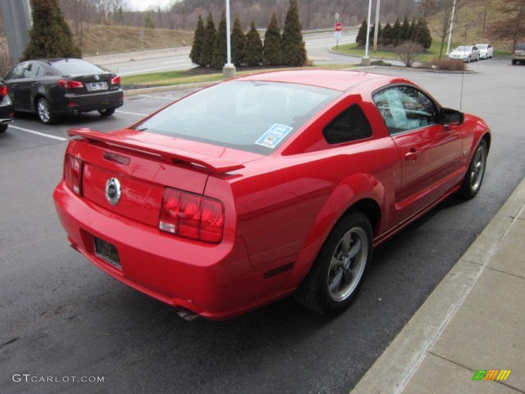 2006 Mustang GT Premium Coupe - Torch Red / Dark Charcoal photo #5