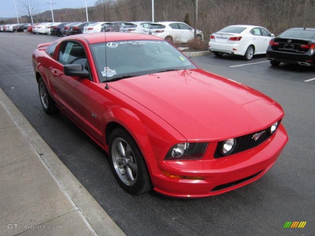 2006 Mustang GT Premium Coupe - Torch Red / Dark Charcoal photo #6