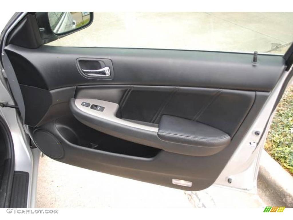 2006 Accord EX-L V6 Sedan - Alabaster Silver Metallic / Black photo #21