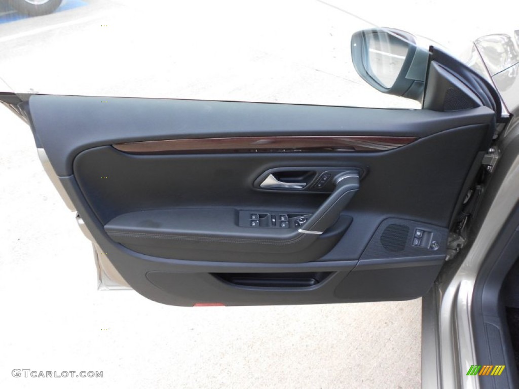 2012 Volkswagen CC Lux Plus Black Door Panel Photo #62457055
