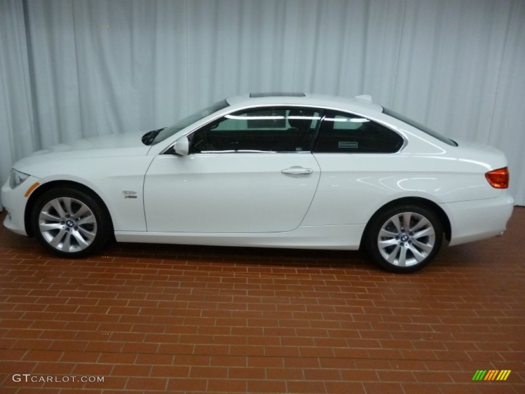 2012 3 Series 328i xDrive Coupe - Alpine White / Black photo #4