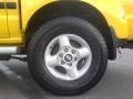 2001 Nissan Frontier SE V6 Crew Cab Wheel and Tire Photo