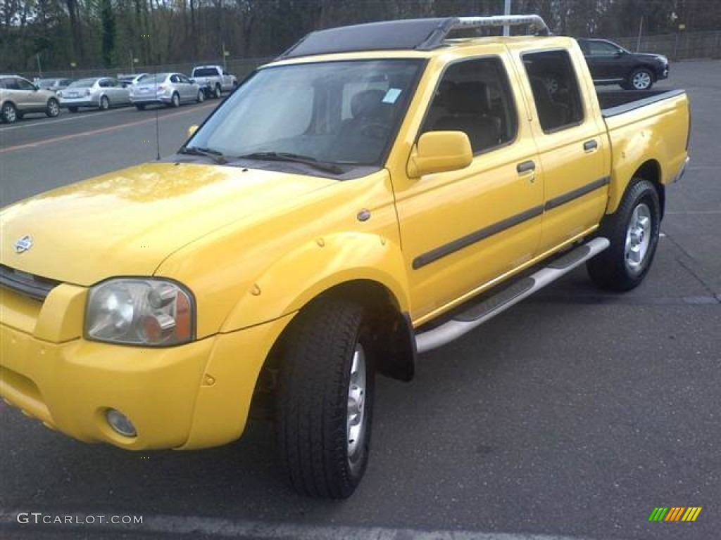 2001 Frontier SE V6 Crew Cab - Solar Yellow / Black photo #22