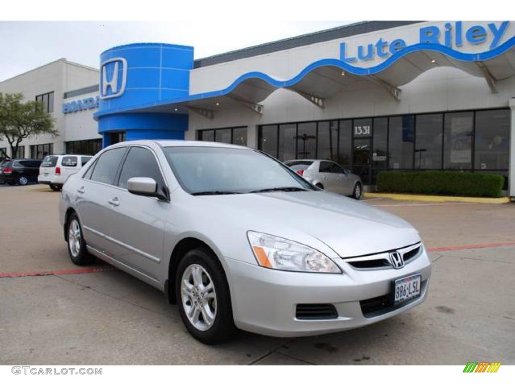 2006 Accord SE Sedan - Alabaster Silver Metallic / Black photo #1