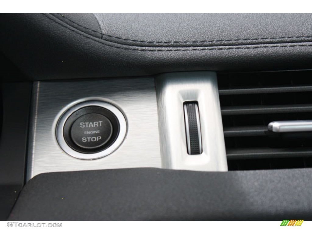 2012 Land Rover Range Rover Evoque Pure Controls Photo #62460598