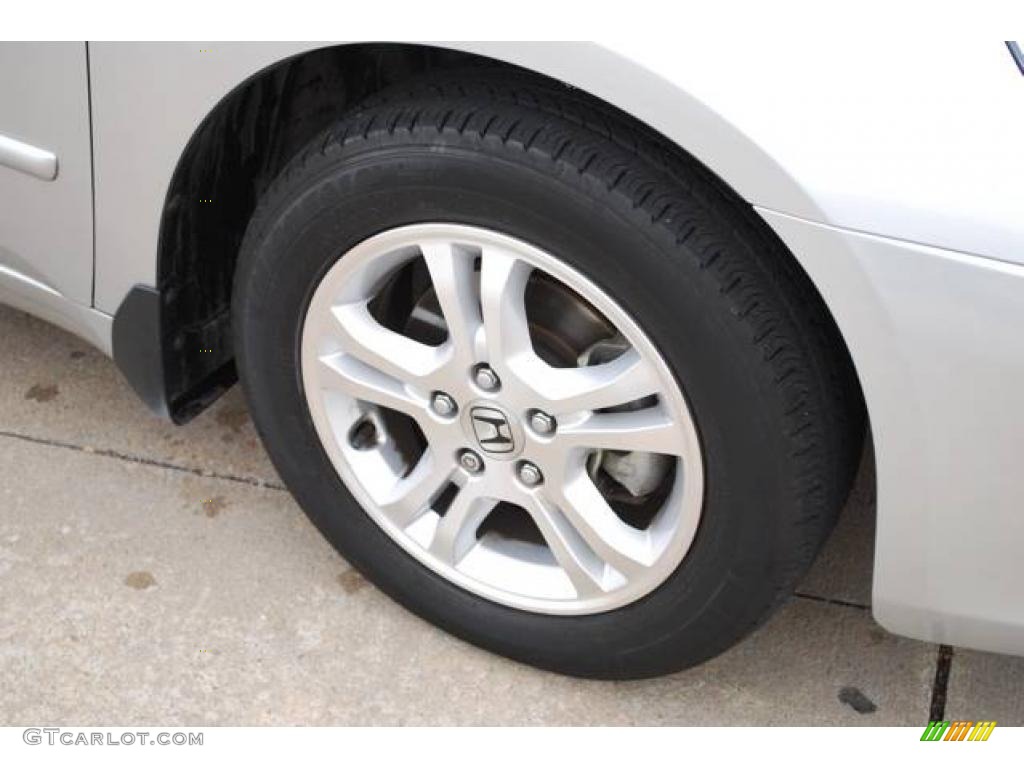 2006 Accord SE Sedan - Alabaster Silver Metallic / Black photo #10