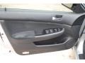 2006 Alabaster Silver Metallic Honda Accord SE Sedan  photo #11