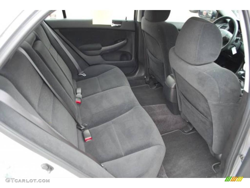 2006 Accord SE Sedan - Alabaster Silver Metallic / Black photo #34