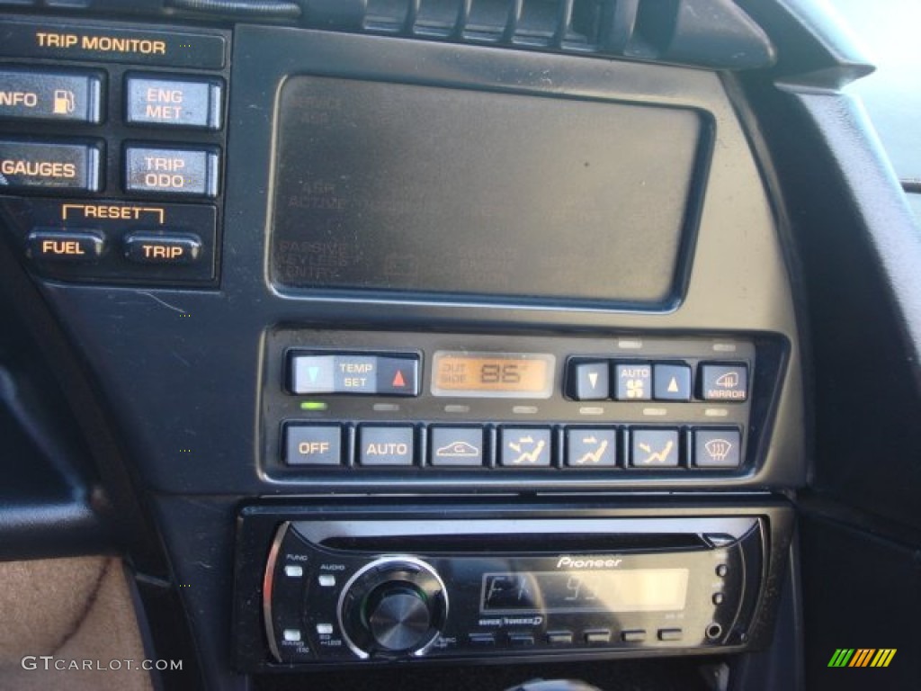1993 Chevrolet Corvette Convertible Controls Photos