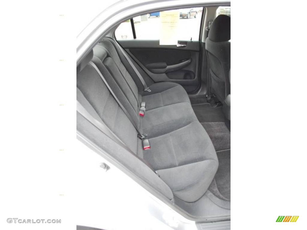 2006 Accord SE Sedan - Alabaster Silver Metallic / Black photo #35