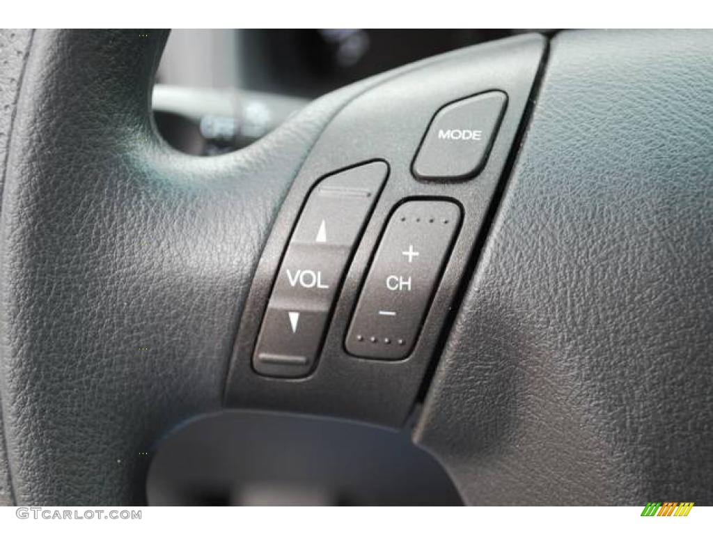 2006 Accord SE Sedan - Alabaster Silver Metallic / Black photo #38