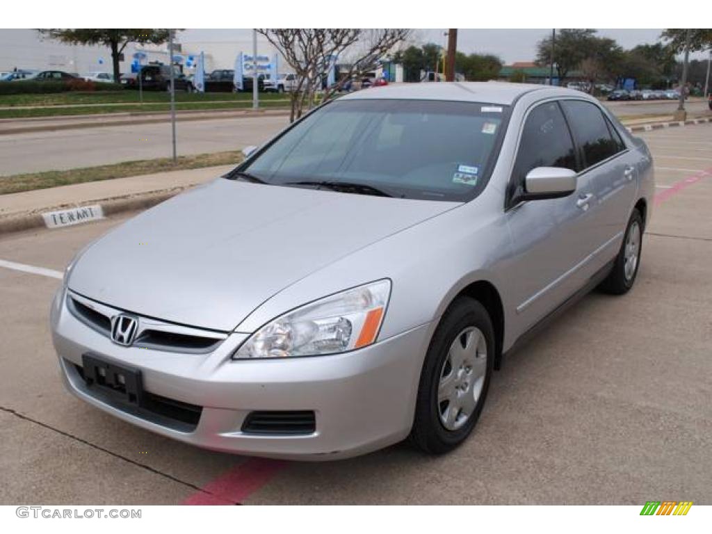 2006 Accord LX Sedan - Alabaster Silver Metallic / Black photo #3