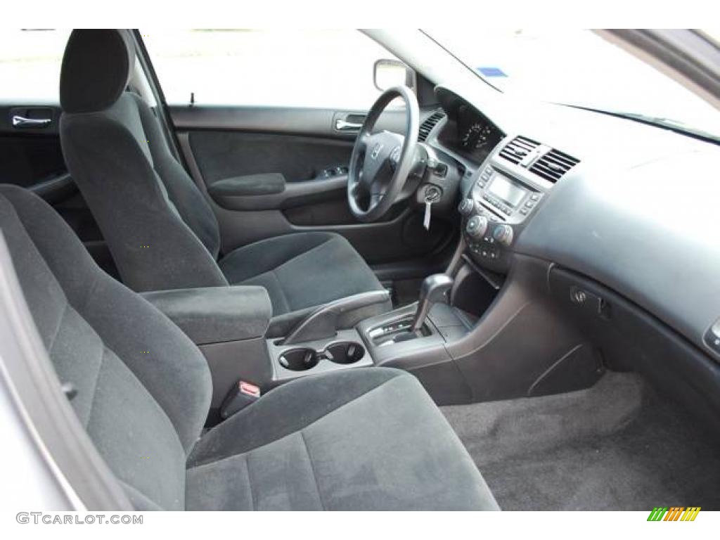 2006 Accord LX Sedan - Alabaster Silver Metallic / Black photo #21