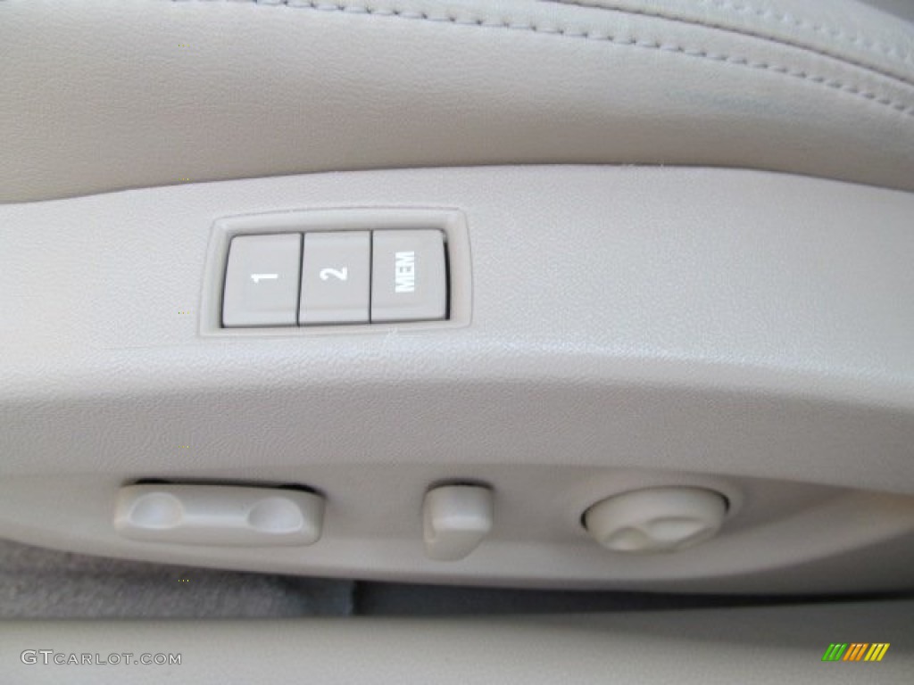 2012 Buick LaCrosse FWD Front Seat Photo #62466988