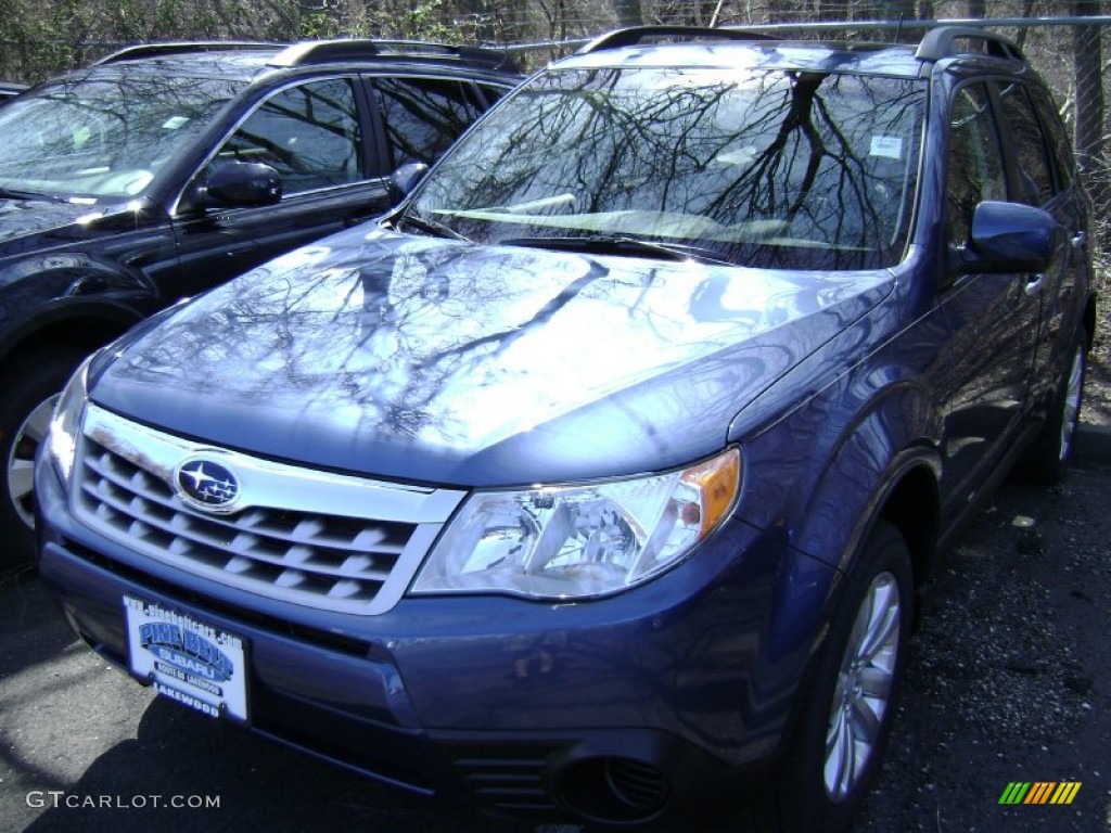 2012 Forester 2.5 X Premium - Marine Blue Metallic / Black photo #1