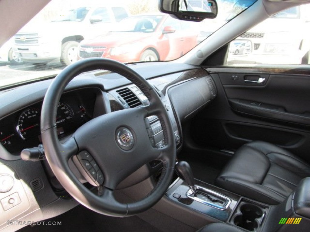 2011 Cadillac DTS Luxury Ebony Steering Wheel Photo #62467396