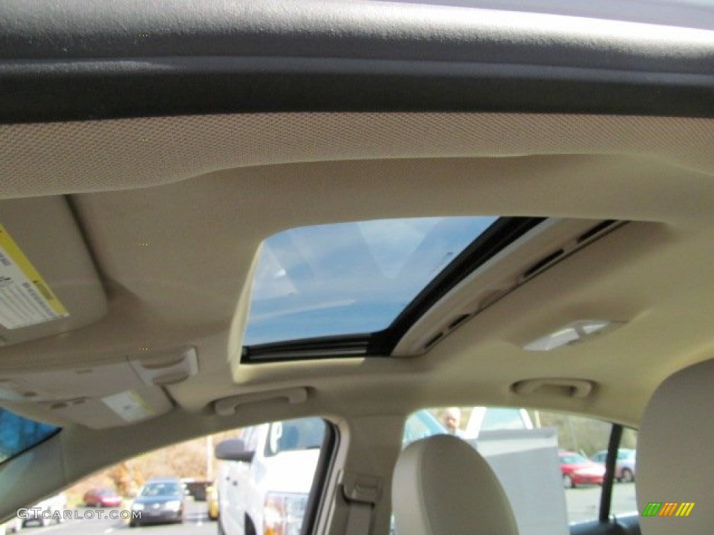 2011 Cruze LTZ/RS - Summit White / Cocoa/Light Neutral Leather photo #19