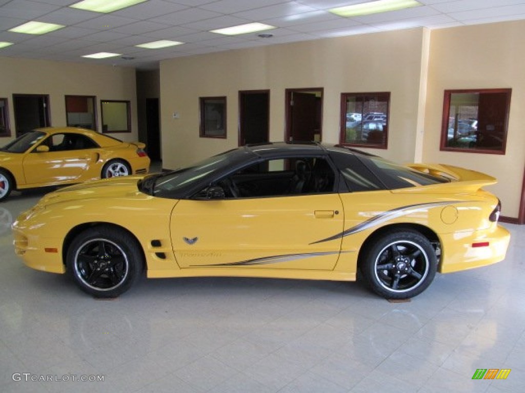 Collector Edition Yellow 2002 Pontiac Firebird Trans Am WS-6 Coupe Exterior Photo #62469517