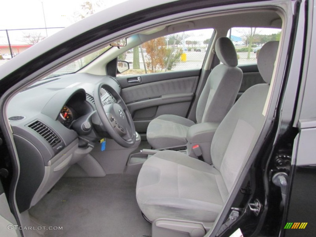 2009 Nissan Sentra 2.0 Interior Color Photos