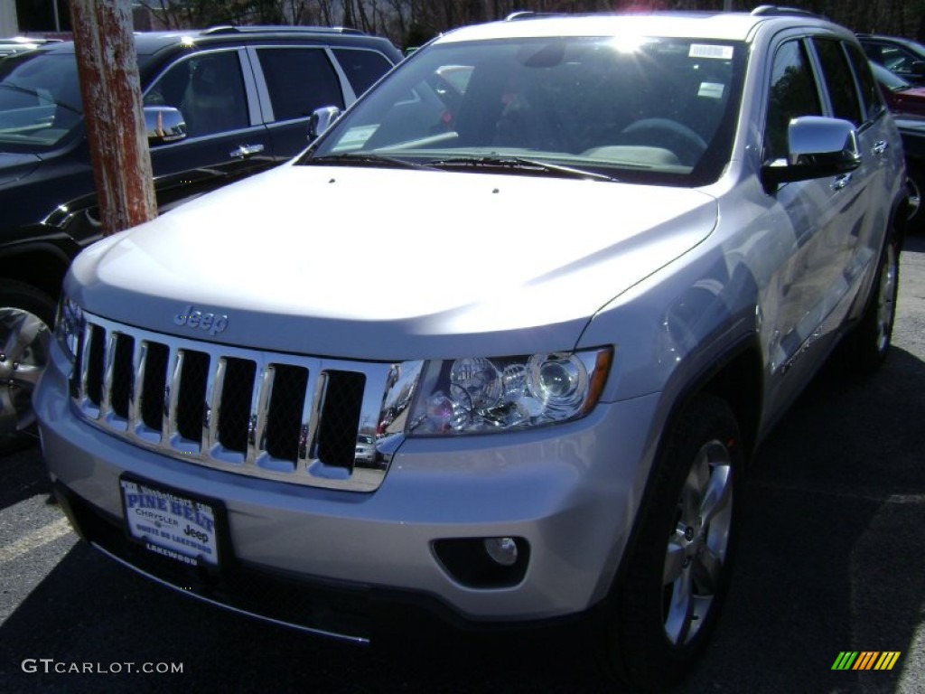 2012 Grand Cherokee Overland 4x4 - Bright Silver Metallic / Black photo #1