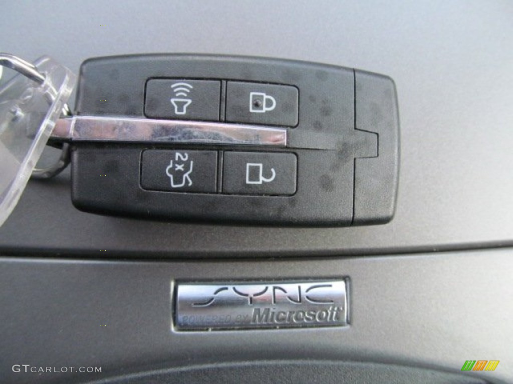 2010 Ford Taurus SEL Keys Photo #62474431