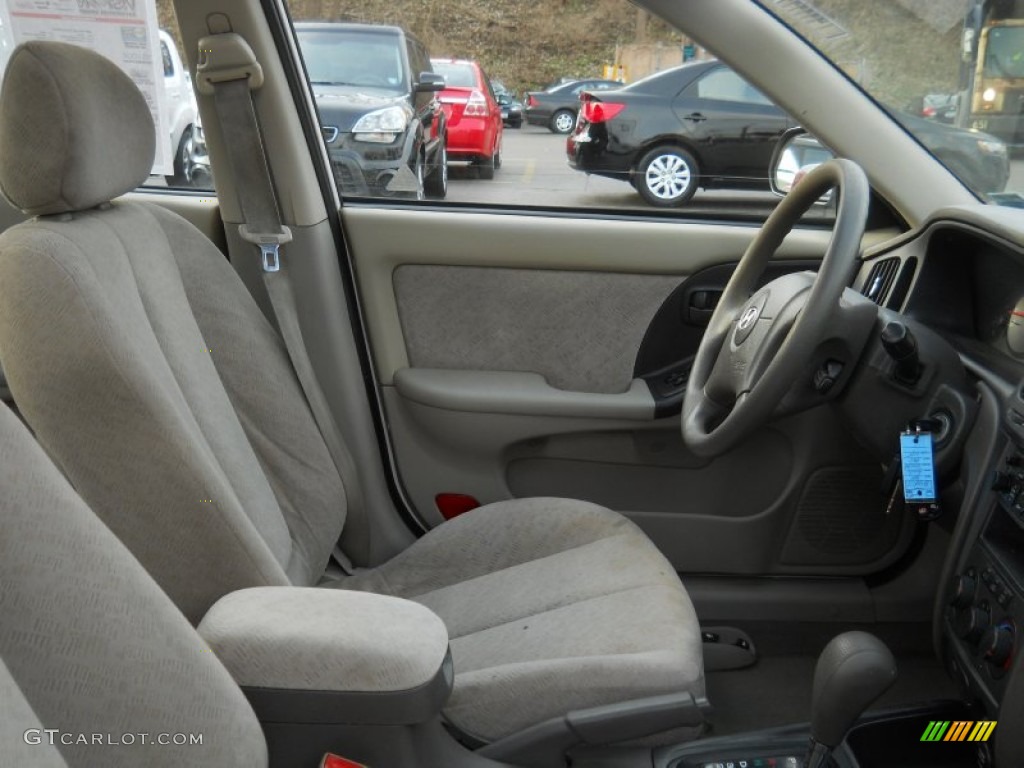 2004 Elantra GLS Sedan - Nordic White / Beige photo #7