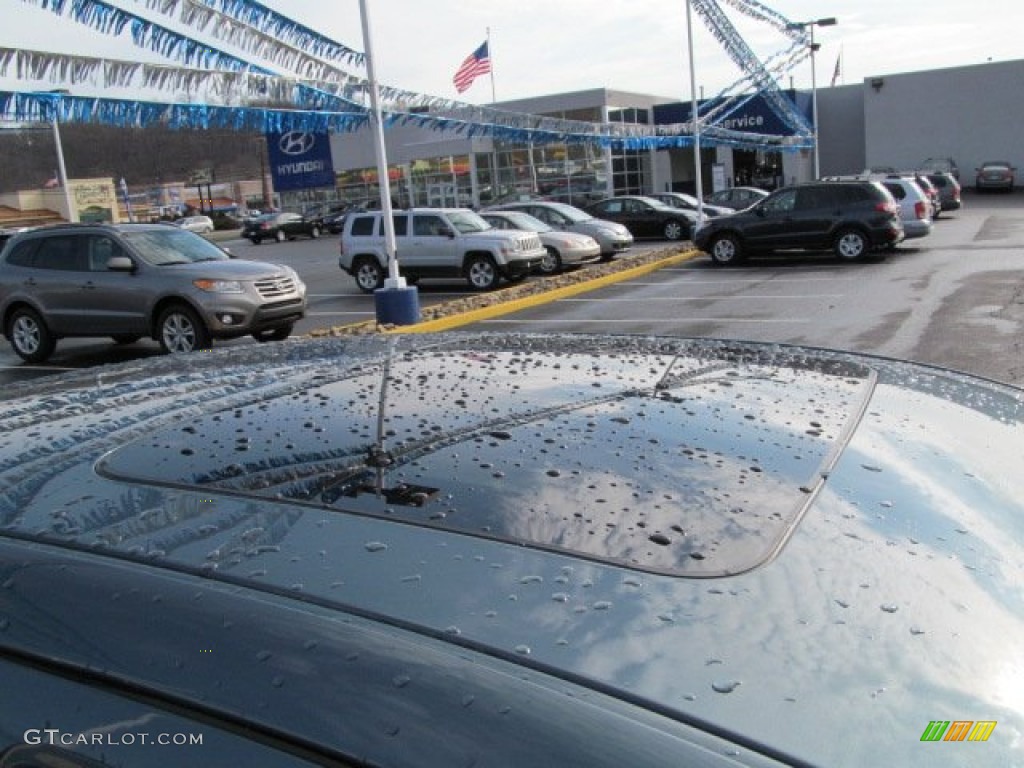 2007 Cobalt LT Sedan - Blue Granite Metallic / Gray photo #4