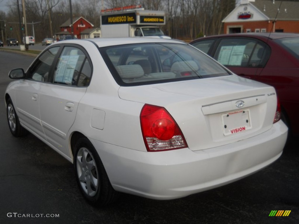 2004 Elantra GLS Sedan - Nordic White / Beige photo #13