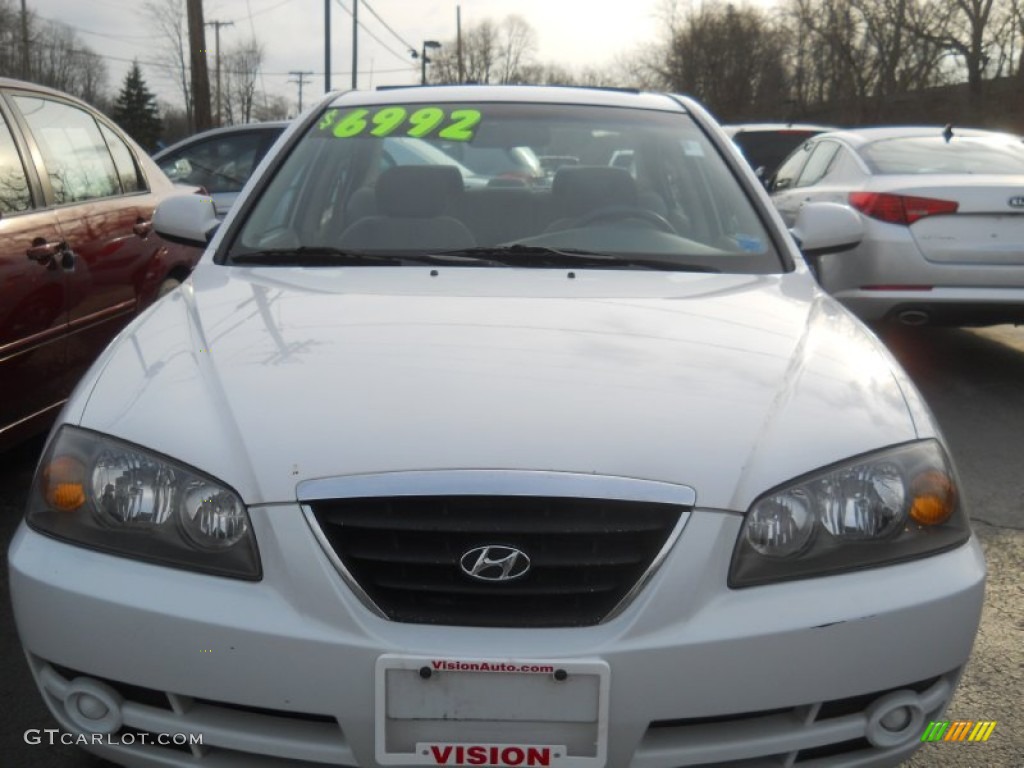 2004 Elantra GLS Sedan - Nordic White / Beige photo #16