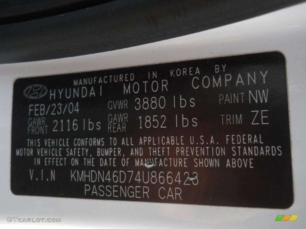 2004 Elantra GLS Sedan - Nordic White / Beige photo #22