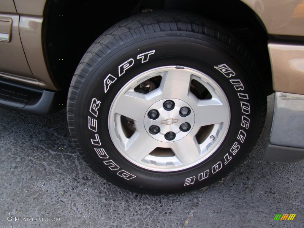 2004 Chevrolet Tahoe LT Wheel Photo #62478565