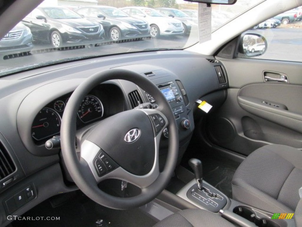 Gray Interior 2012 Hyundai Elantra GLS Touring Photo #62478668