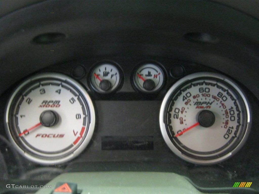 2010 Ford Focus SE Sedan Gauges Photo #62478898
