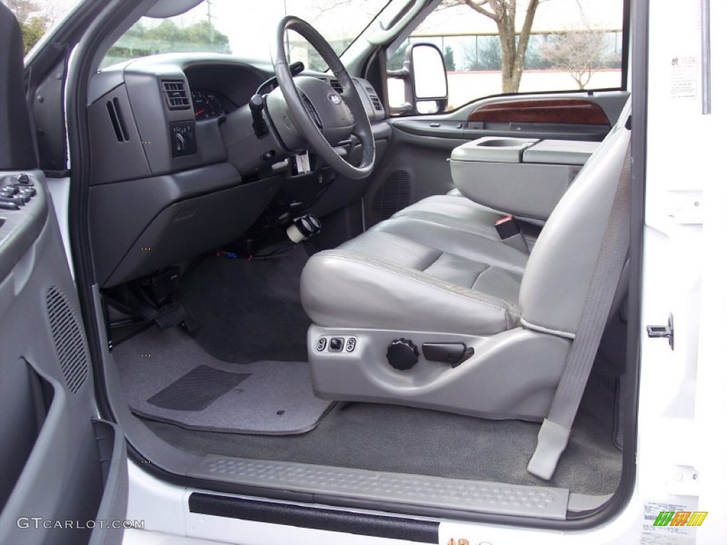 Medium Flint Interior 2003 Ford F450 Super Duty Lariat Crew Cab 5th Wheel Photo #62481223