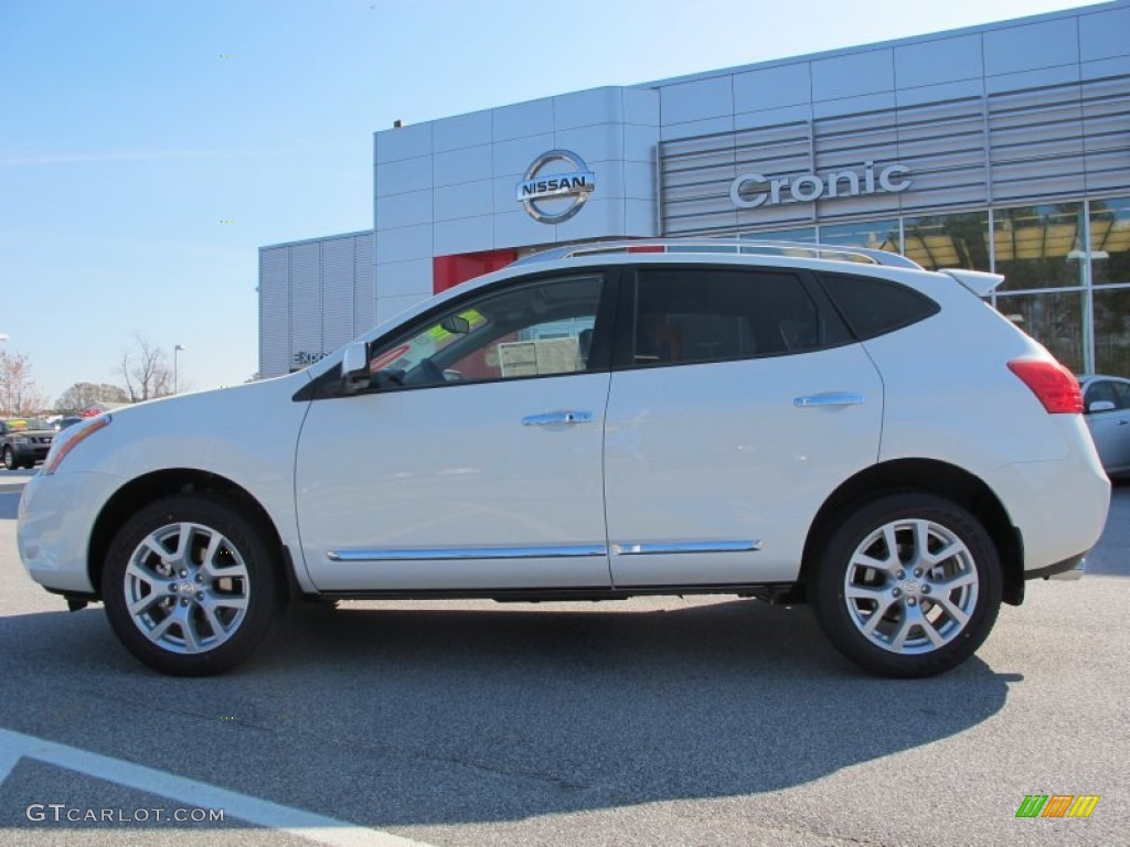 2012 Rogue SV - Pearl White / Black photo #2