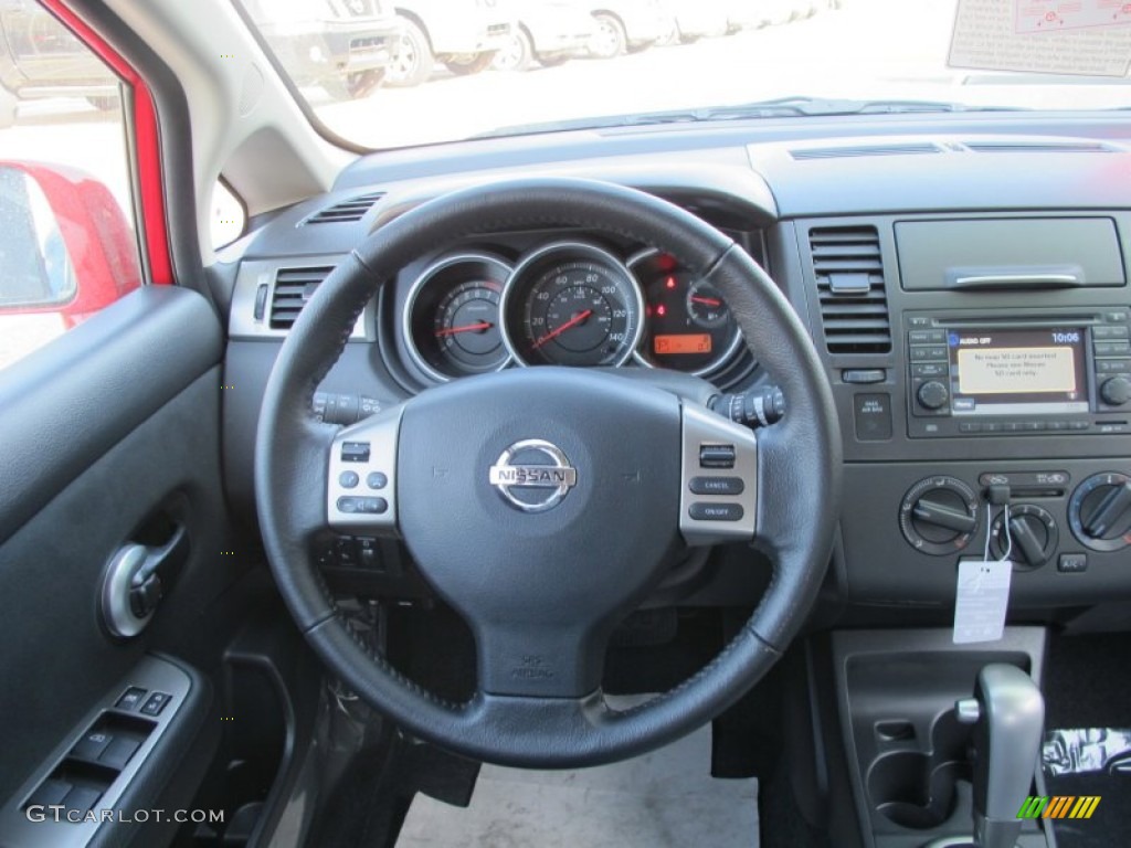 2012 Nissan Versa 1.8 SL Hatchback Charcoal Steering Wheel Photo #62483344