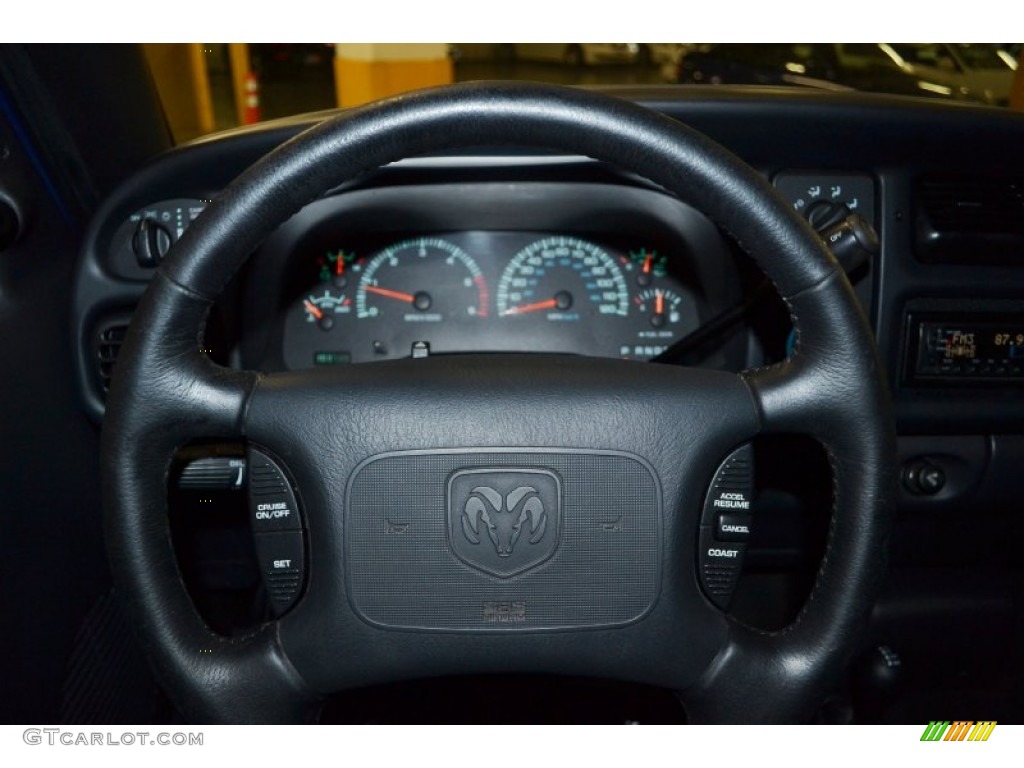 1999 Ram 1500 SLT Extended Cab 4x4 - Intense Blue Pearl / Mist Gray photo #17