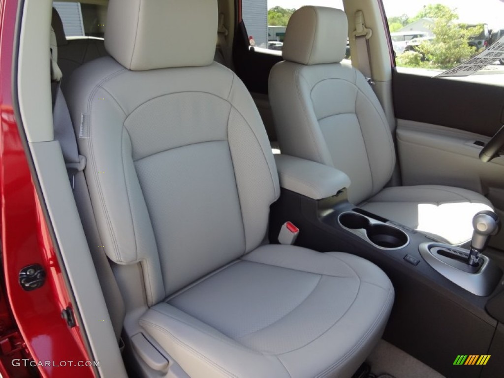 2012 Nissan Rogue SV Front Seat Photos