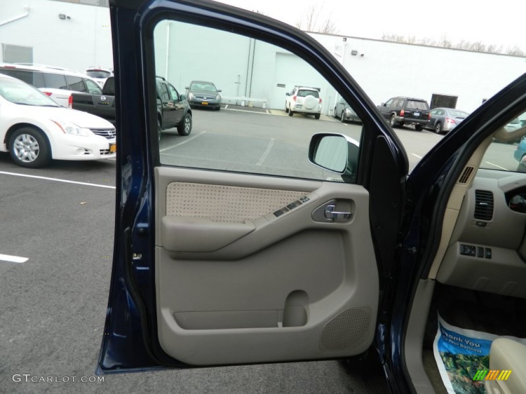 2010 Nissan Frontier LE Crew Cab 4x4 Beige Door Panel Photo #62495070