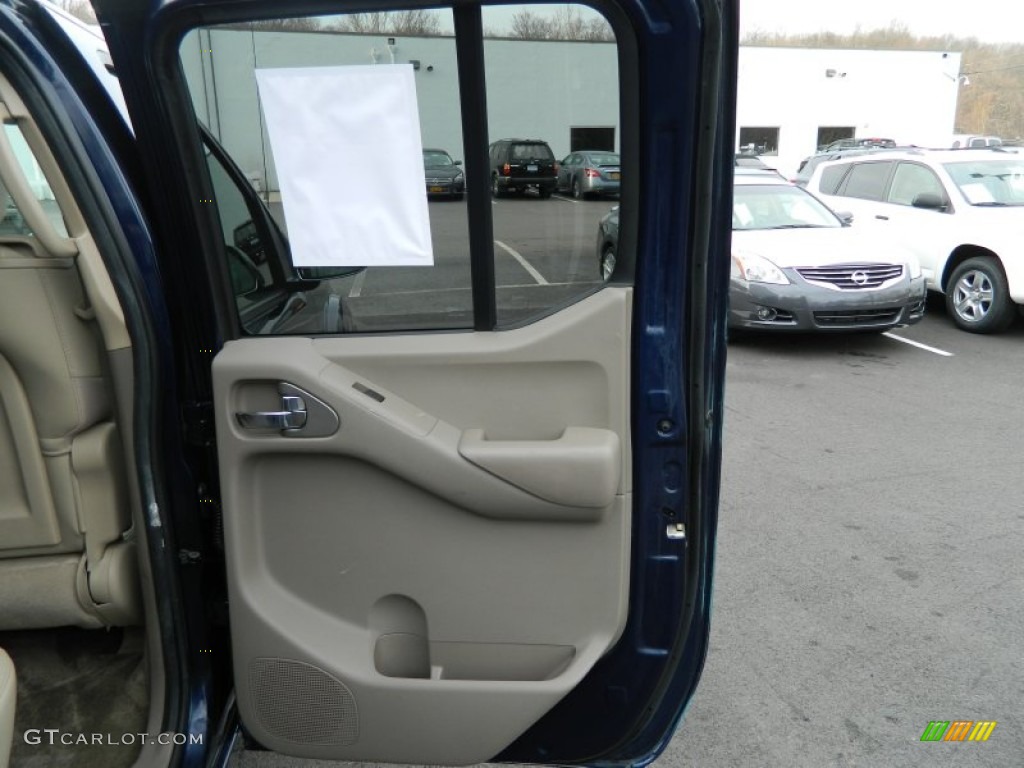 2010 Nissan Frontier LE Crew Cab 4x4 Beige Door Panel Photo #62495087