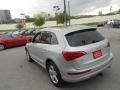 Ice Silver Metallic - Q5 3.2 quattro Photo No. 6