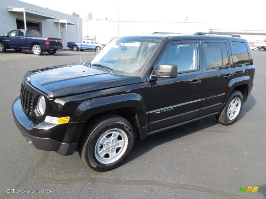 2012 Patriot Sport - Black / Dark Slate Gray/Light Pebble Beige photo #1