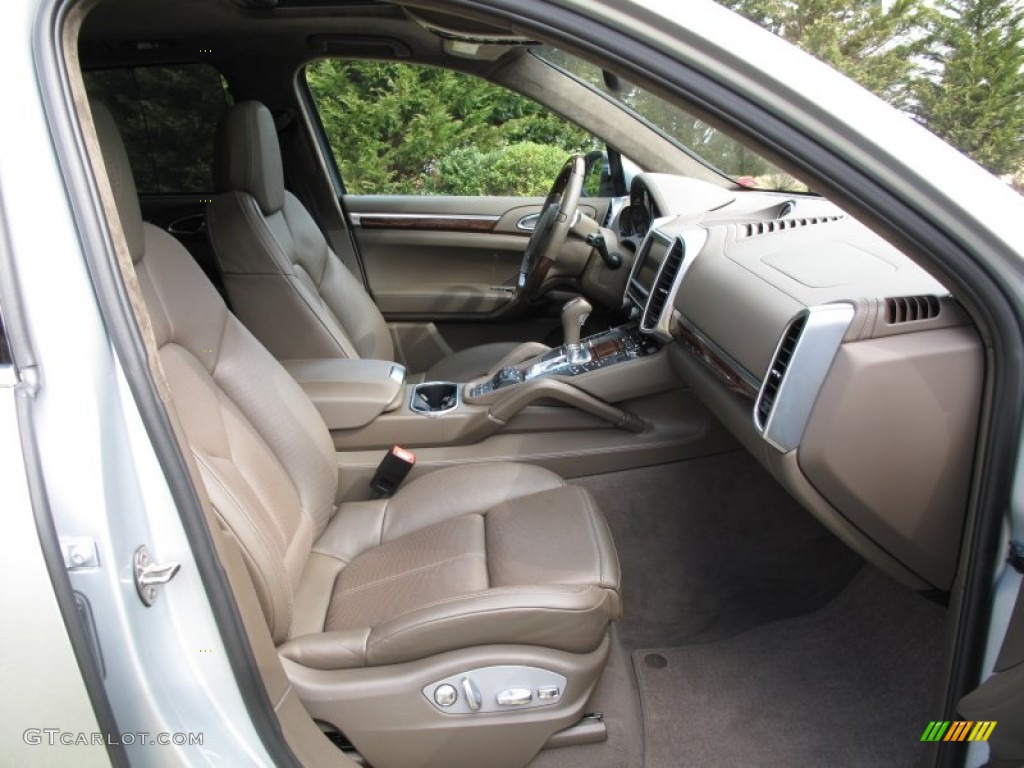 Umber Brown Interior 2011 Porsche Cayenne Turbo Photo #62497149