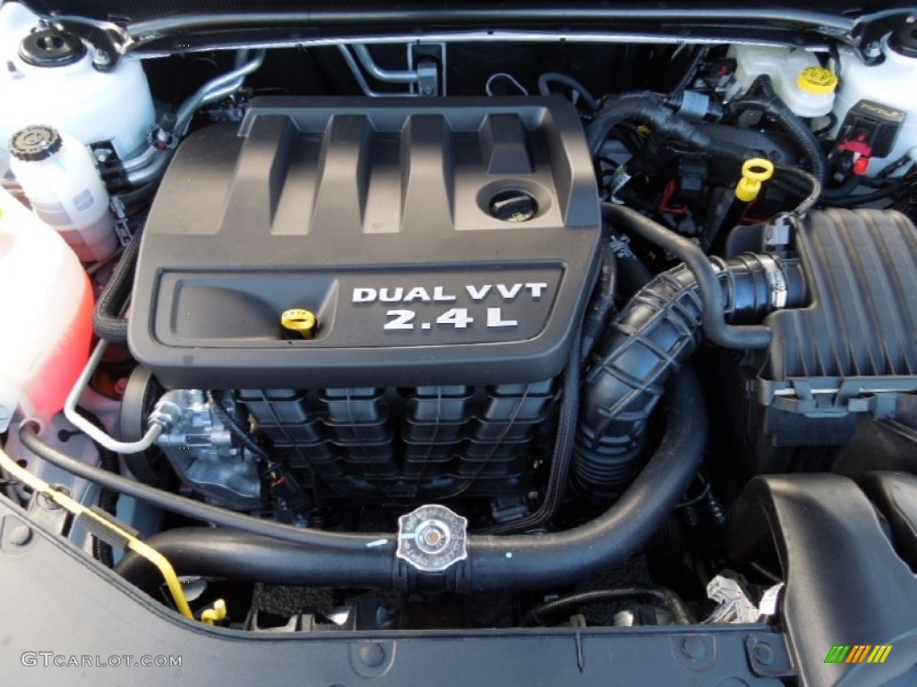 2012 Dodge Avenger SE 2.4 Liter DOHC 16-Valve Dual VVT 4 Cylinder Engine Photo #62497500