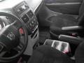 Stone White - Grand Caravan SE Photo No. 13
