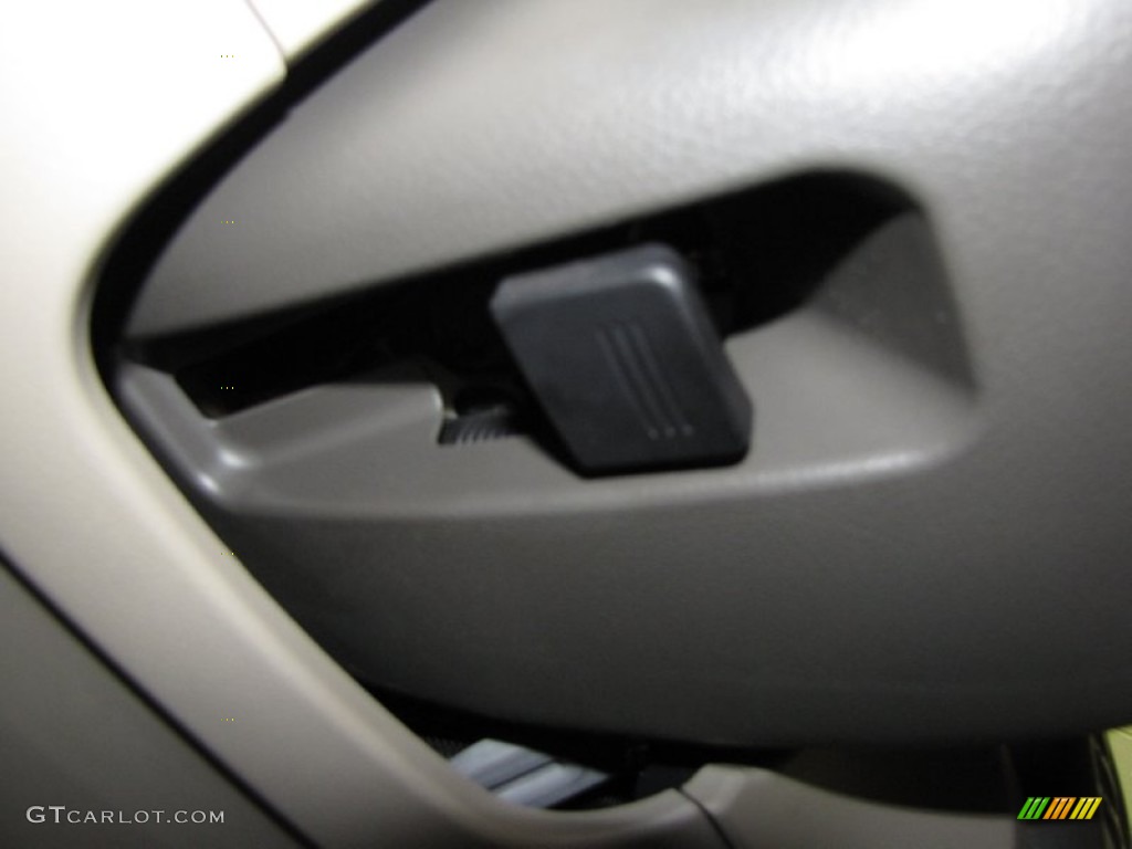 2007 Camry LE V6 - Black / Ash photo #10