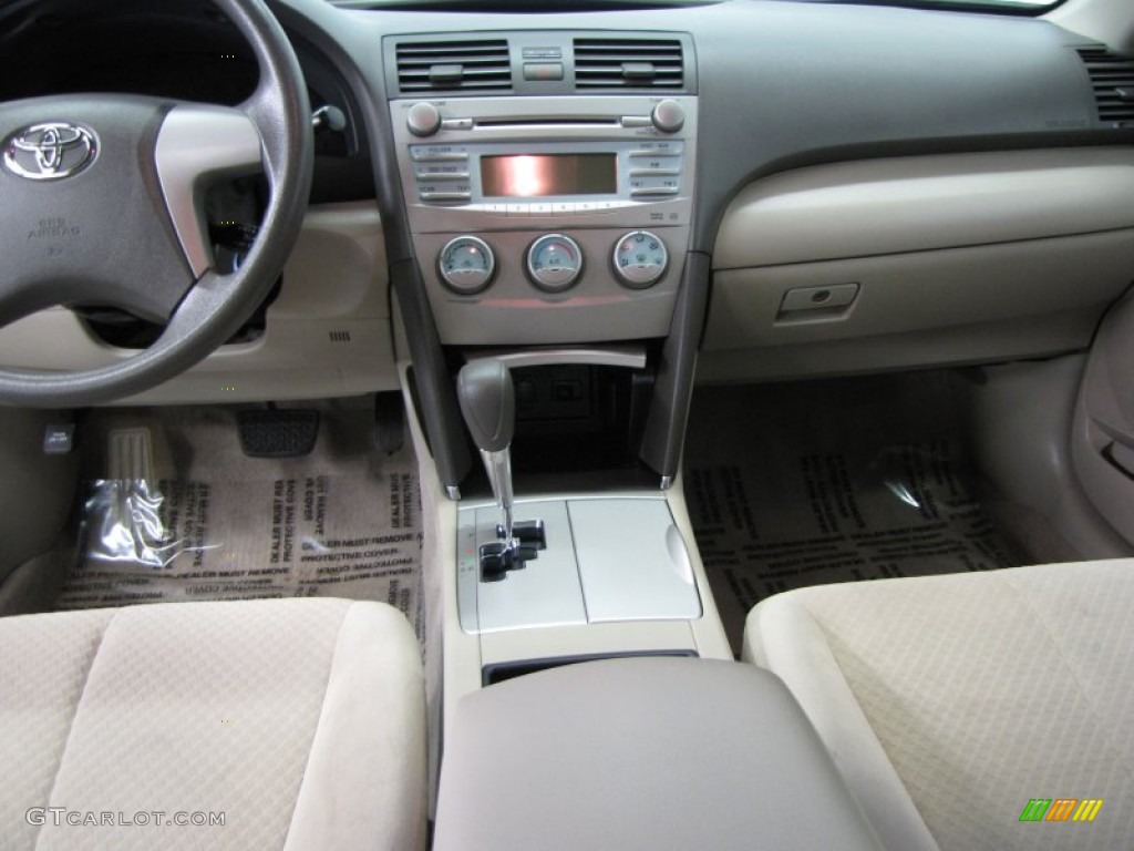 2007 Camry LE V6 - Black / Ash photo #14