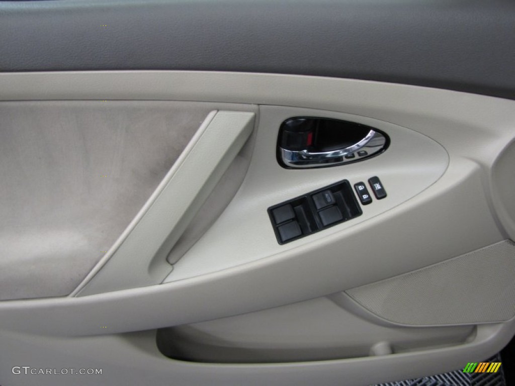 2007 Camry LE V6 - Black / Ash photo #22