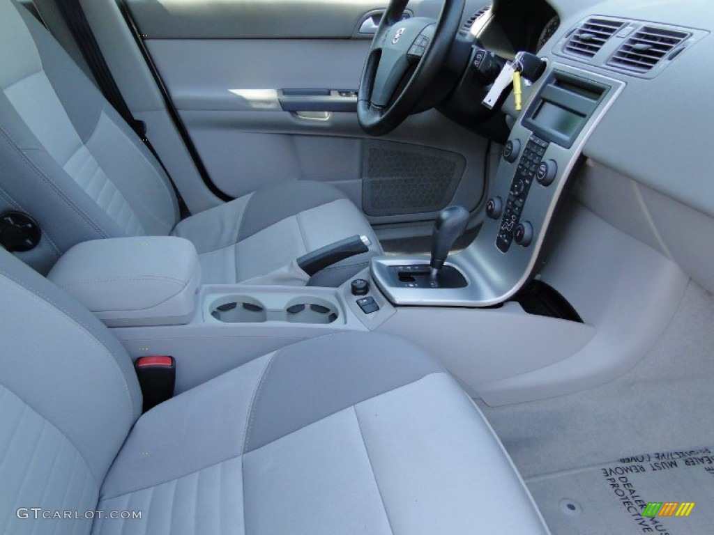 2006 V50 2.4i - Ice White / Dark Beige/Quartz photo #22