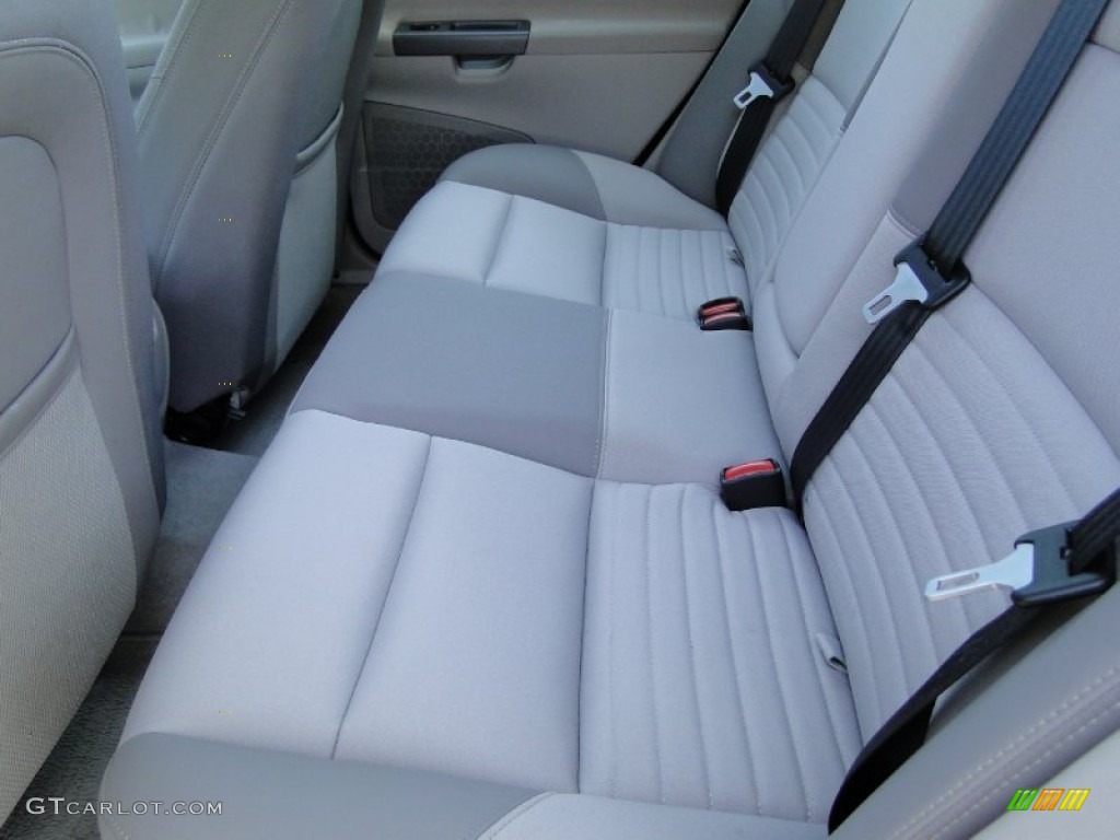 Dark Beige/Quartz Interior 2006 Volvo V50 2.4i Photo #62501328